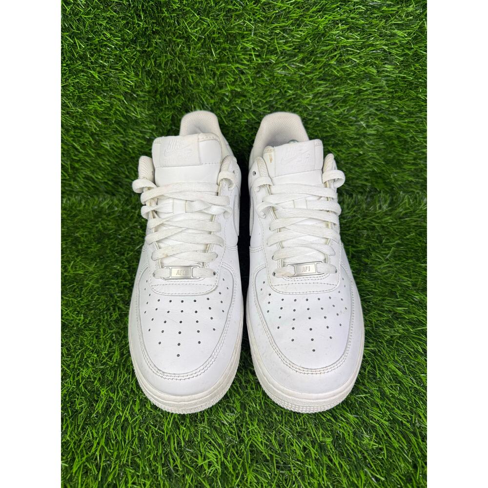 Nike Air Force 1 Low '07 Men's 9.5 Triple White AF1 Leather Sneaker 315122-111 - Picture 3 of 7